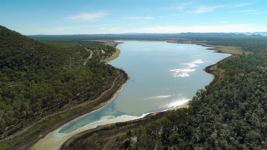 Lake Elphinstone Isaac Regional Council